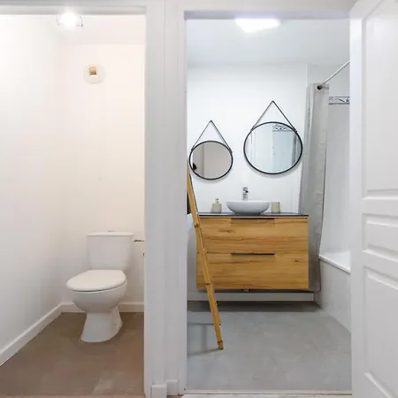 Apartment Palais Ligure - Agreable 2 Pieces - - Parking Gratuit *