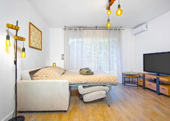 Palais Ligure - Agreable 2 Pieces - - Parking Gratuit Menton